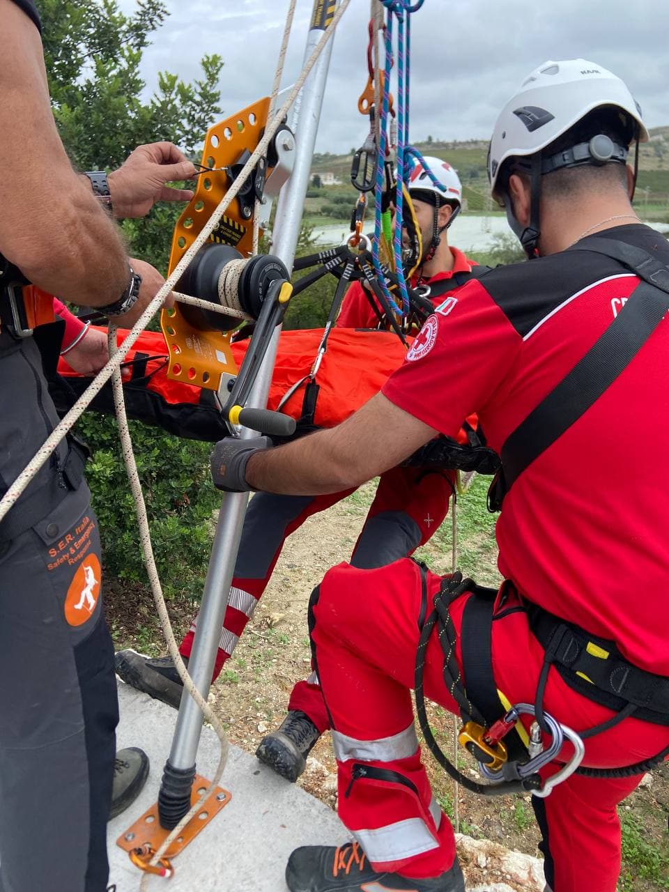 S.E.R. Italia e Croce Rossa Italiana: Formazione sul Campo per Operatori SMTS